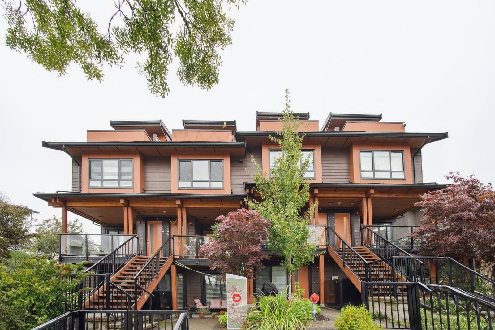 Townhome development — Vancouver, BC (Nanaimo St)